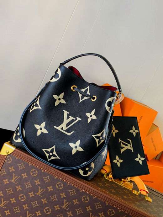 Louis Vuitton NéoNoé MM BlackBeige Bag LV M45497