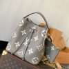 Louis Vuitton NéoNoé MM Gray/Cream Bag LV M45555