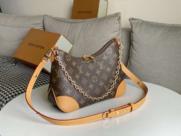 Louis Vuitton Boulogne Bag LV M45832