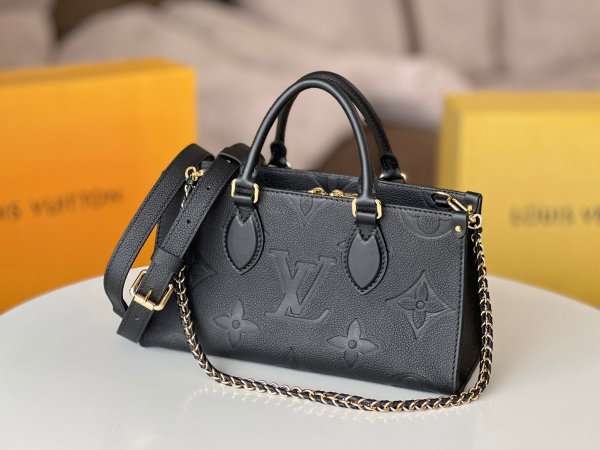 Louis Vuitton OnTheGo East West Bag M23640