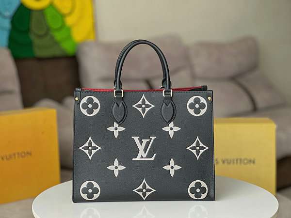 Louis Vuitton OnTheGo MM Bag M45495