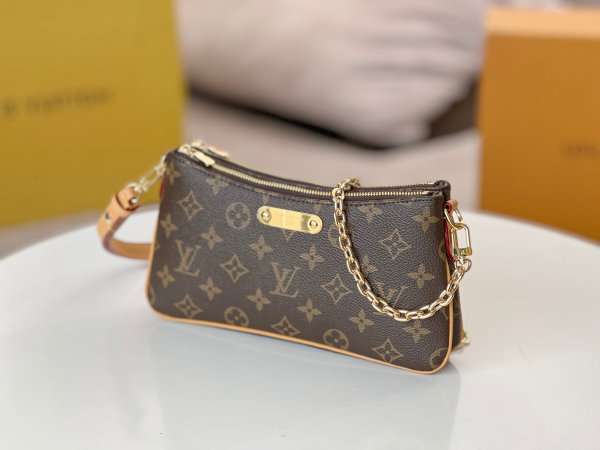 Top Quality Louis Vuitton Liv Pochette Monogram Bag M83008