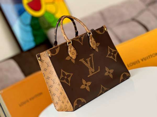 Louis Vuitton OnTheGo MM Monogram Bag M45321