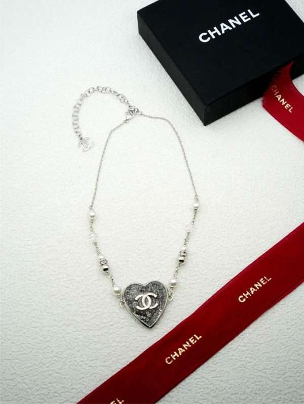 Chanel Silver Heart Chocker